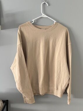 Cream Crewneck Sweatshirt